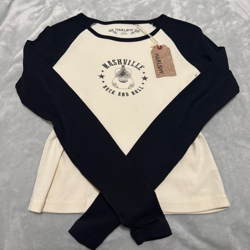 harlow black n cream top